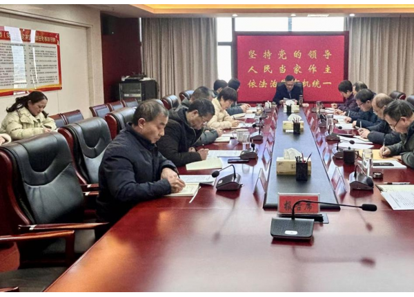 县人大常委会党组理论学习中心组学习（扩大）会议召开